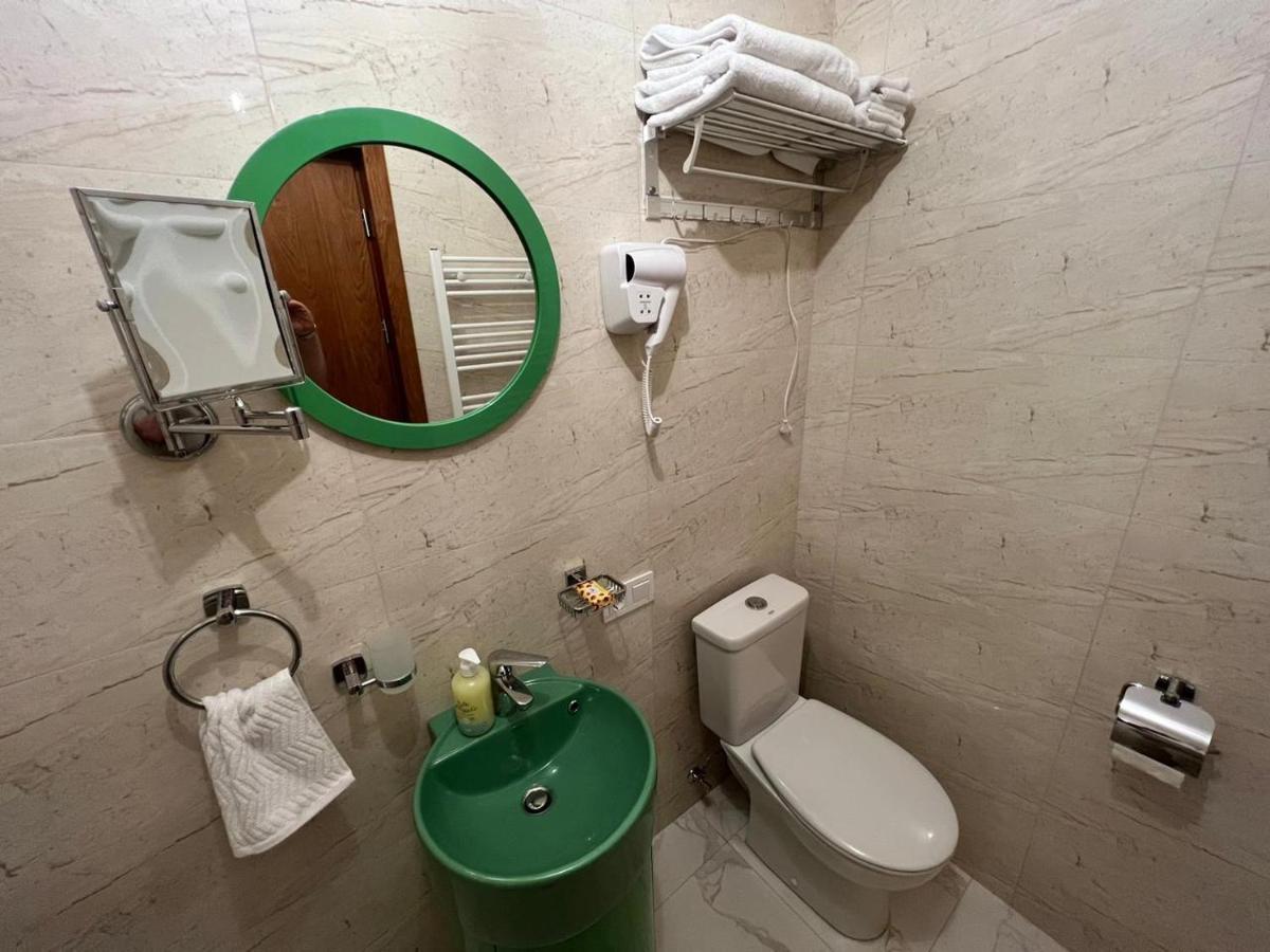 Central Park Apartments In Tbilisi Esterno foto